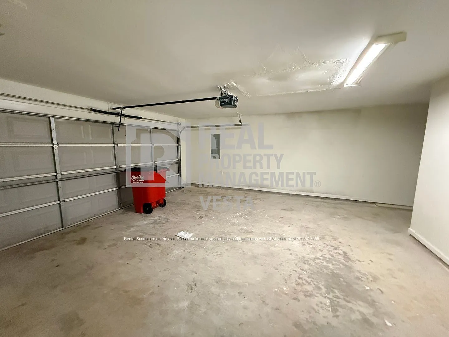 3 bed, 2.5 bath, 1400 sqft, $1,750 — Photo 4