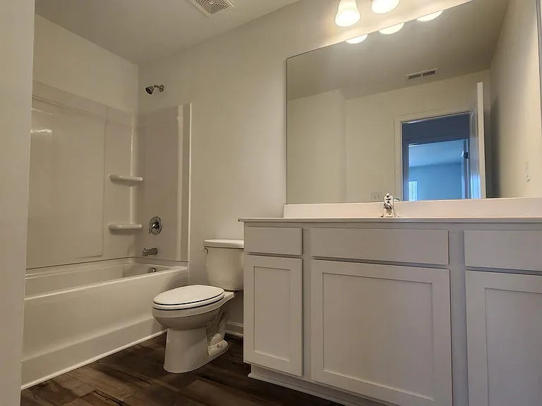 2189 Boxwood Cir SE — Photo 7