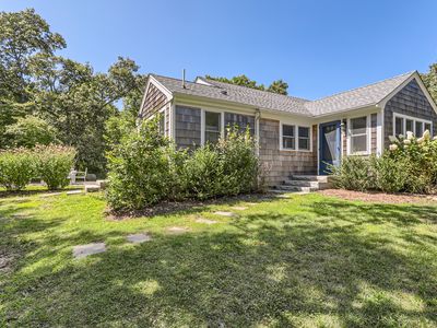 7 Flanders Ln, Chilmark, MA, 02535