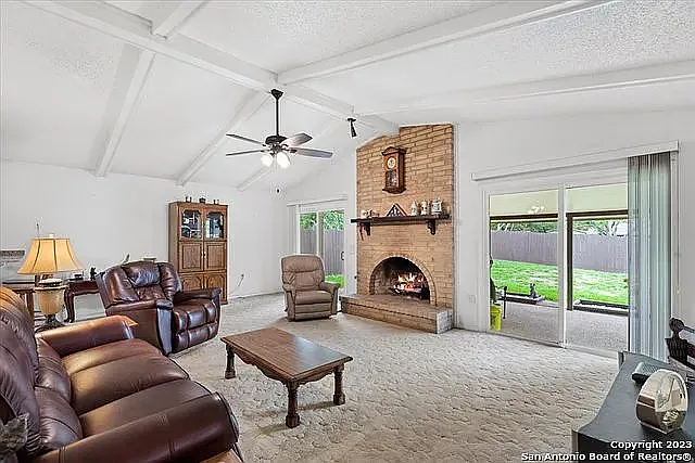 7641 Antique Oak St — Photo 17