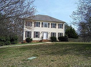 121 Marguerite Dr, Lynchburg, VA 24502