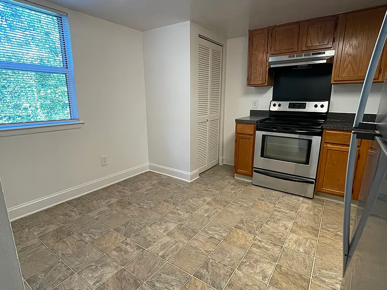 Arbor Pointe Apartments — Photo 45