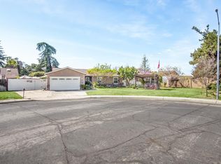 1352 Rall Ave, Clovis, CA 93612