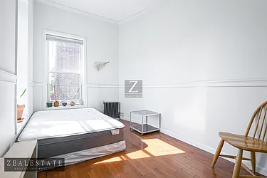 Rented by ZealEstate Group Inc