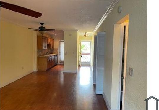 1st image of 245 NE 191st St APT 3021