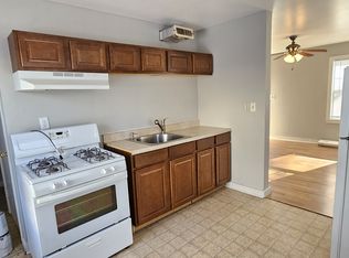 31 Rock Creek Rd #1, New Haven, CT 06515