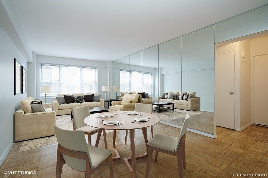 1st image of 23 Greenwich Ave #5A