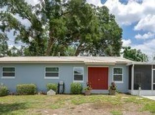 709 Cindy Ave, Fruitland Park, FL 34731