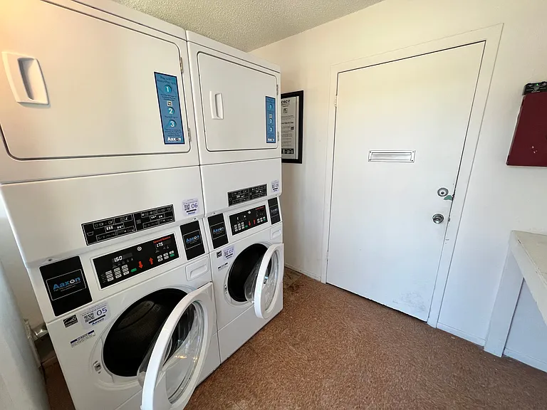 3315 Barnsdale Dr #B-6 — Photo 19