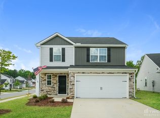 701 Crackling Ct, Zebulon, NC 27597