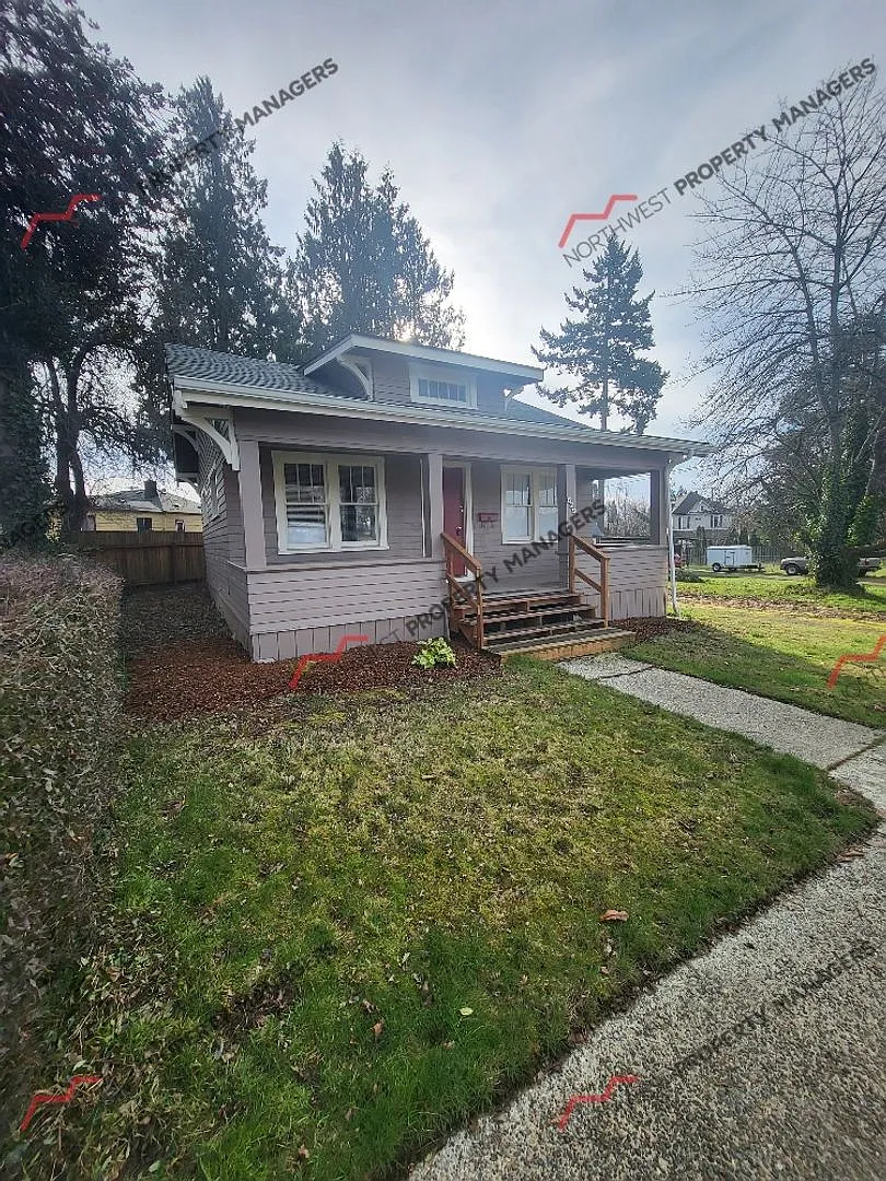 Status: | R13f | $1495 — Photo 1