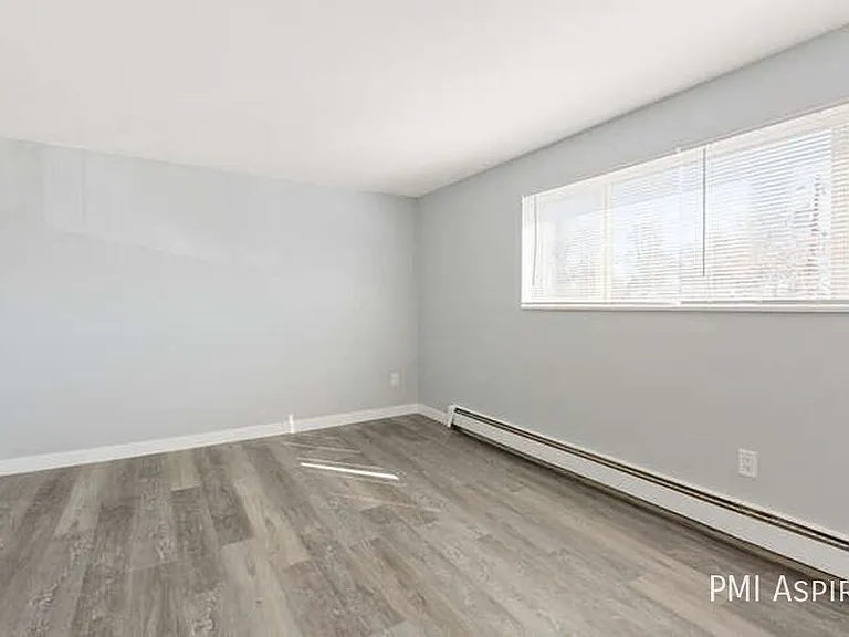 1075 Saulsbury St #103 — Photo 11