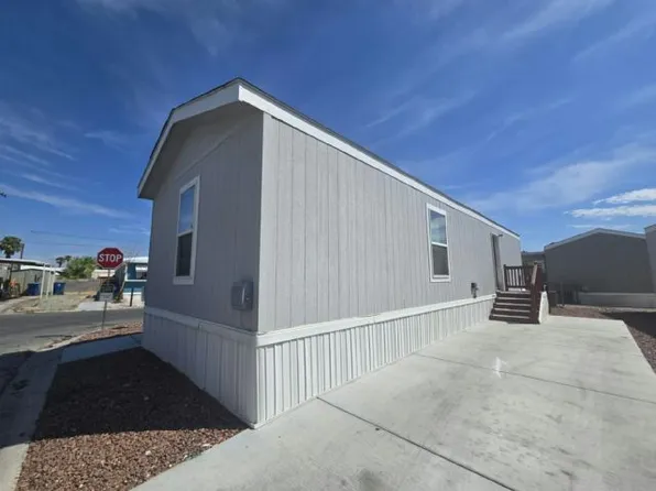 2038 Palm St #275, Las Vegas, NV 89104