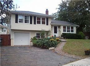 1st image of 27 Melrose Dr