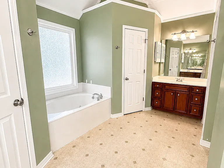 6037 Braeburn Ct — Photo 42