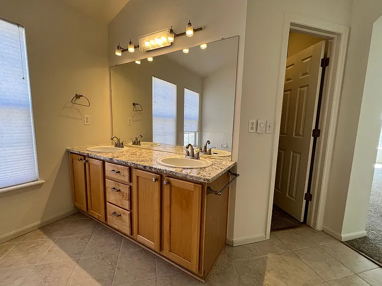 2855 Rock Creek Cir #245 — Photo 8