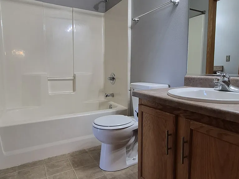Main Bathroom