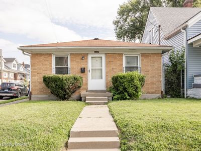 4217 W Market St, Louisville, KY, 40212