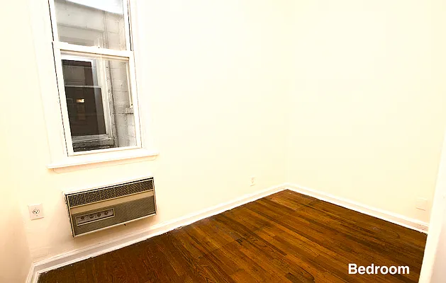 Rented by Jonis Realty | media 9