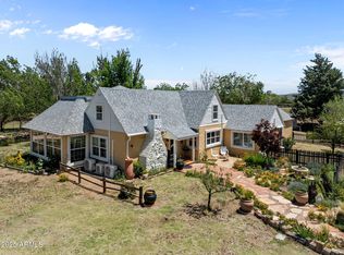 19123 S Highway 89, Peeples Valley, AZ 86332