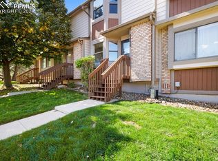 5556 Dunbar Ct, Colorado Springs, CO 80918