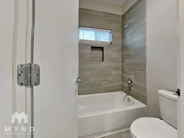 5902 Gardendale Dr #F — Photo 14