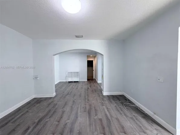 15810 SW 40th St, Miramar, FL 33027