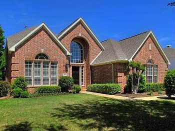 1st image of 804 Durham Ct