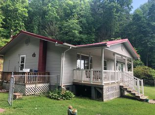 322 Miracle East Rd, Calvin, KY 40813