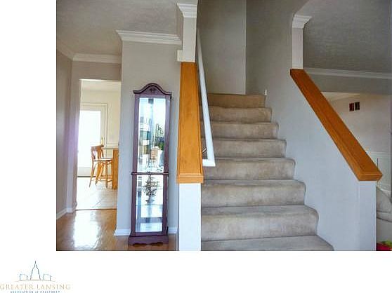 4th image of 1335 Eastbury Dr