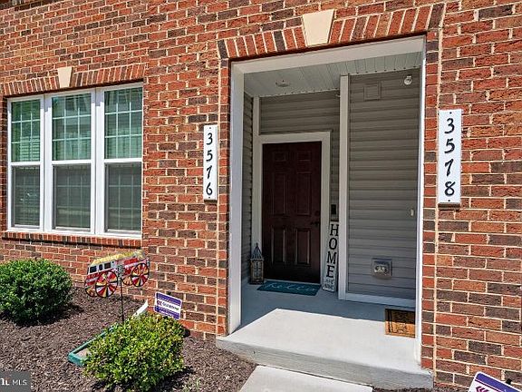 3rd image of 3576 Briarwood Dr #2H