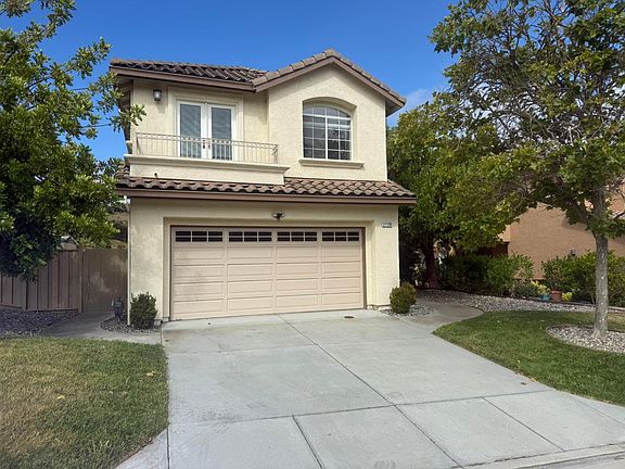 3rd image of 27339 Bavella Way