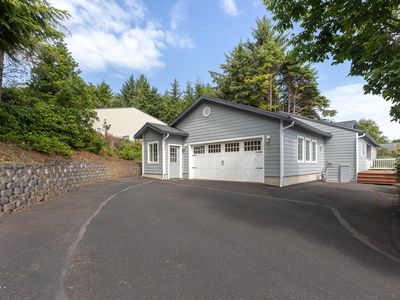 539 SE Neptune Ave, Lincoln City, OR, 97367