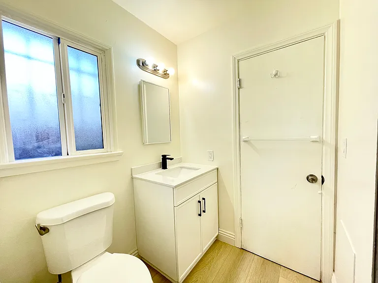 13708 Purche Ave — Photo 14
