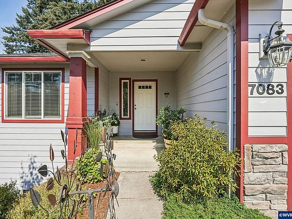 4th image of 7083 Maplewood Dr SE