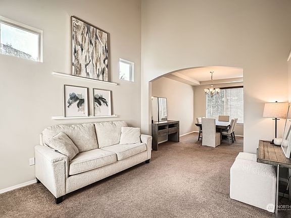 3rd image of 15518 84th Avenue E