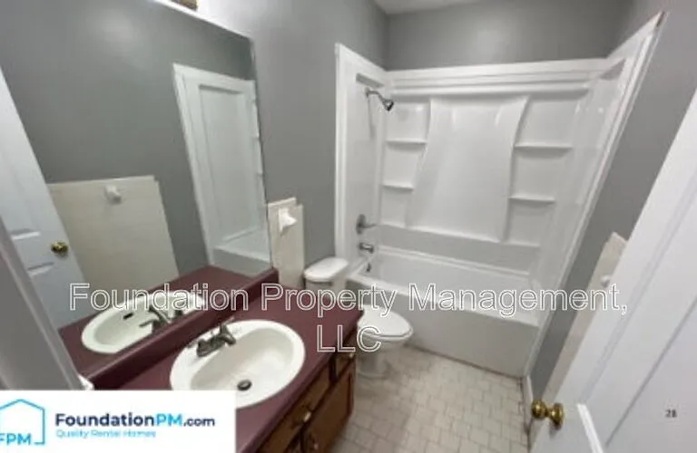 2485 Wellons Ave — Photo 12