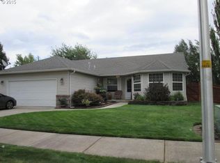 1267 S 7th St, Independence, OR 97351