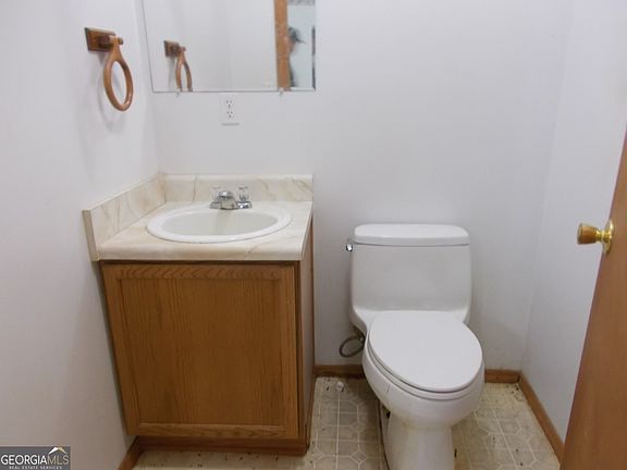 5th image of 434 Old Jones Rd