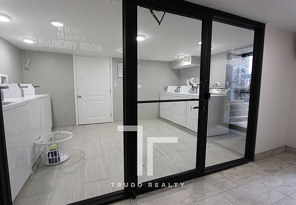 5th image of 4555 N Malden St APT 201