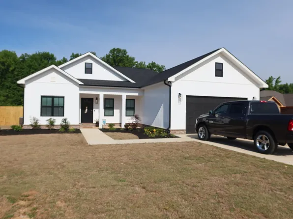11187 Percy Dr, Tanner, AL 35671
