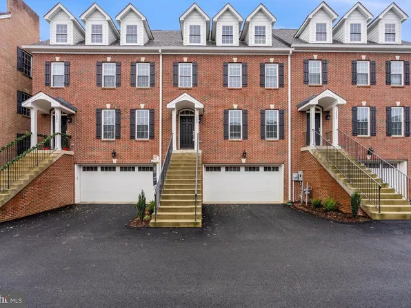 1553 Rivertown Pl, Occoquan, VA 22125