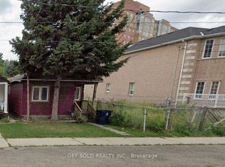 918 Keele St, Toronto, ON M6N3E7