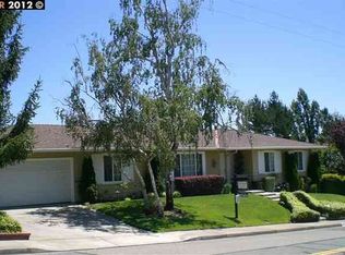 42 Greenfield Dr, Moraga, CA 94556
