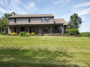 17850 Caledonia Rd, Caledonia, IL 61011