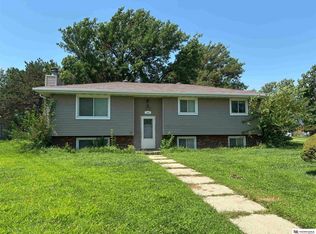 1006 Colorado St, Bellevue, NE 68005