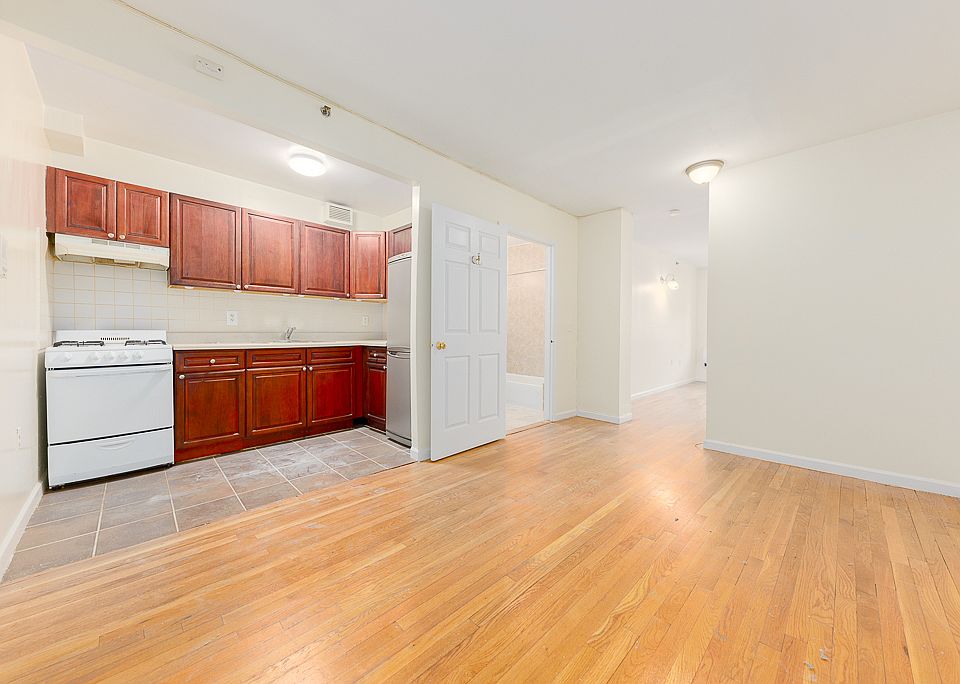 1st image of 791 Sterling Pl #N4