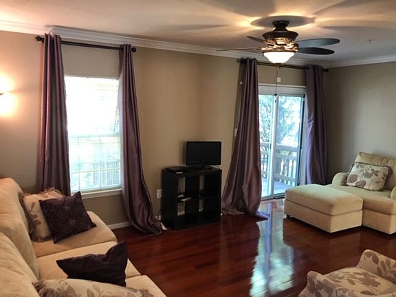 5th image of 9810 Berrywood Ct