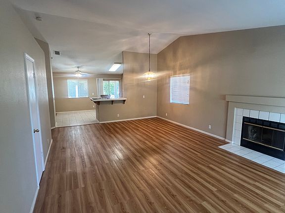 5th image of 8633 Golden Sage Dr