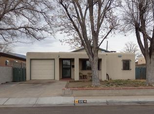 516 Dakota St SE, Albuquerque, NM 87108
